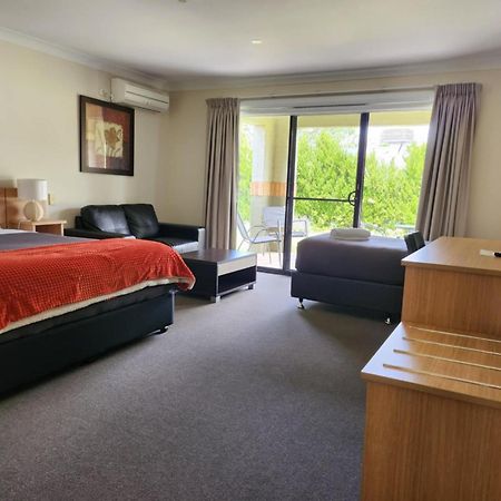 Cootamundra Heritage Motel & Apartments Εξωτερικό φωτογραφία