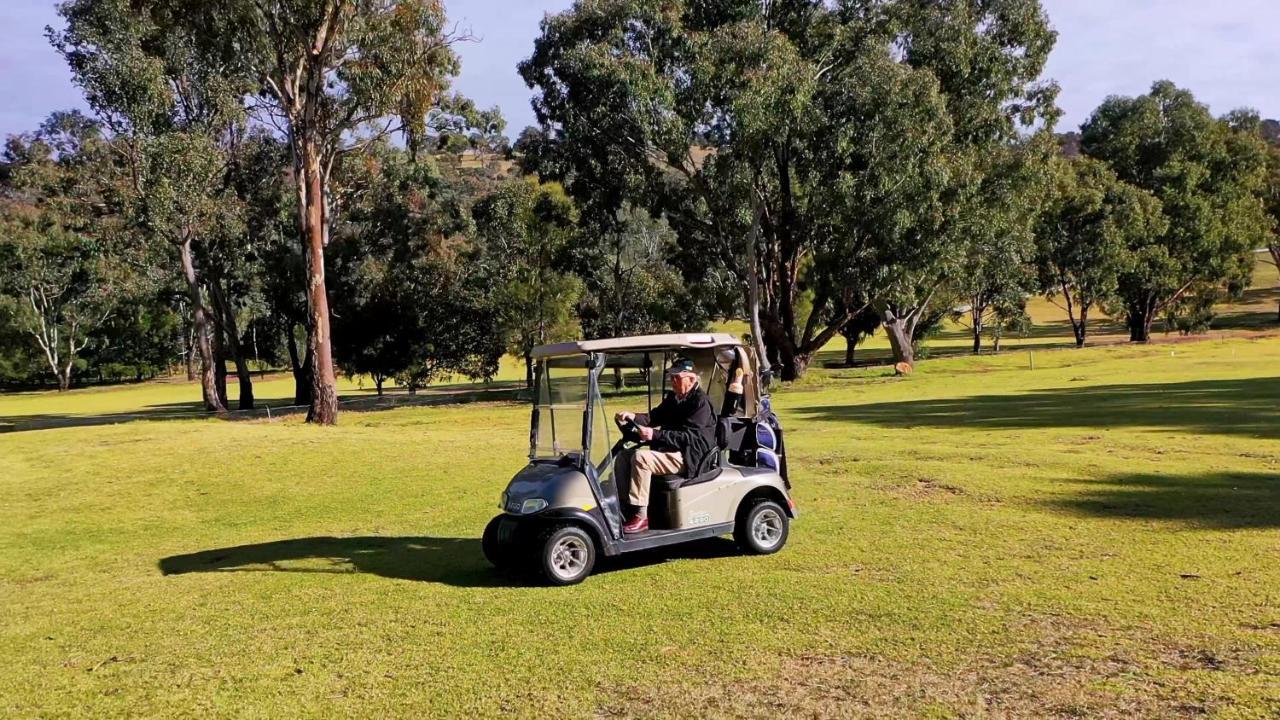 Cootamundra Heritage Motel & Apartments Εξωτερικό φωτογραφία