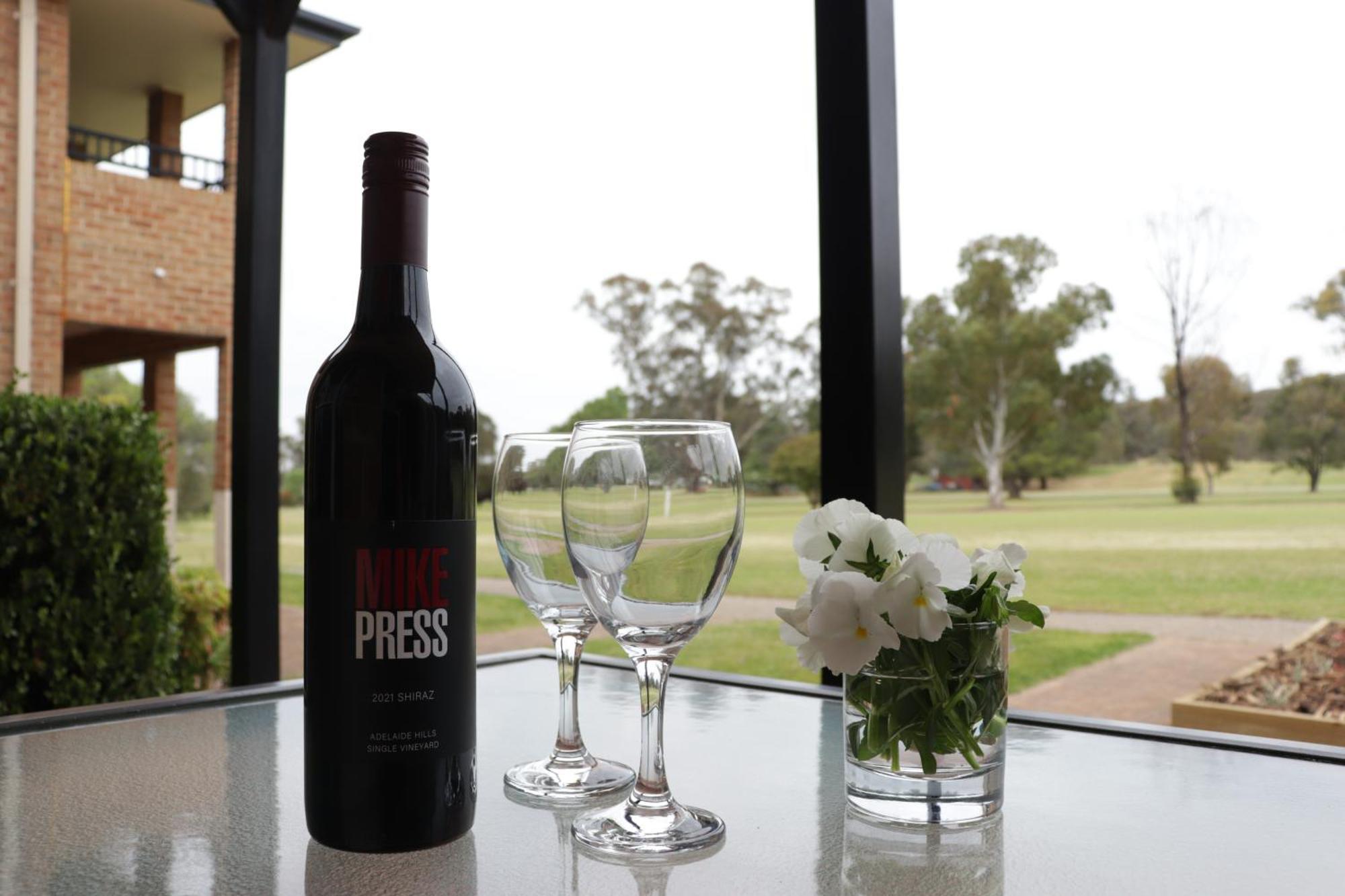 Cootamundra Heritage Motel & Apartments Εξωτερικό φωτογραφία