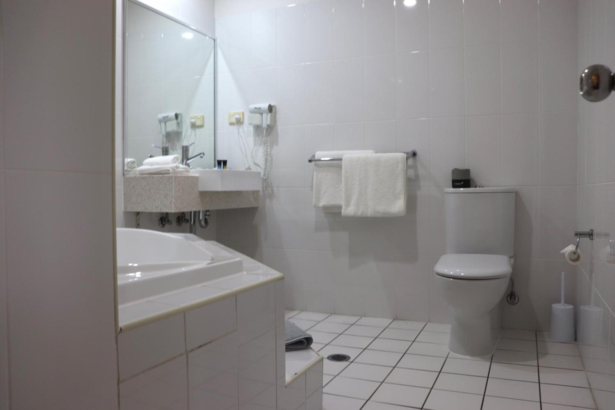 Cootamundra Heritage Motel & Apartments Εξωτερικό φωτογραφία