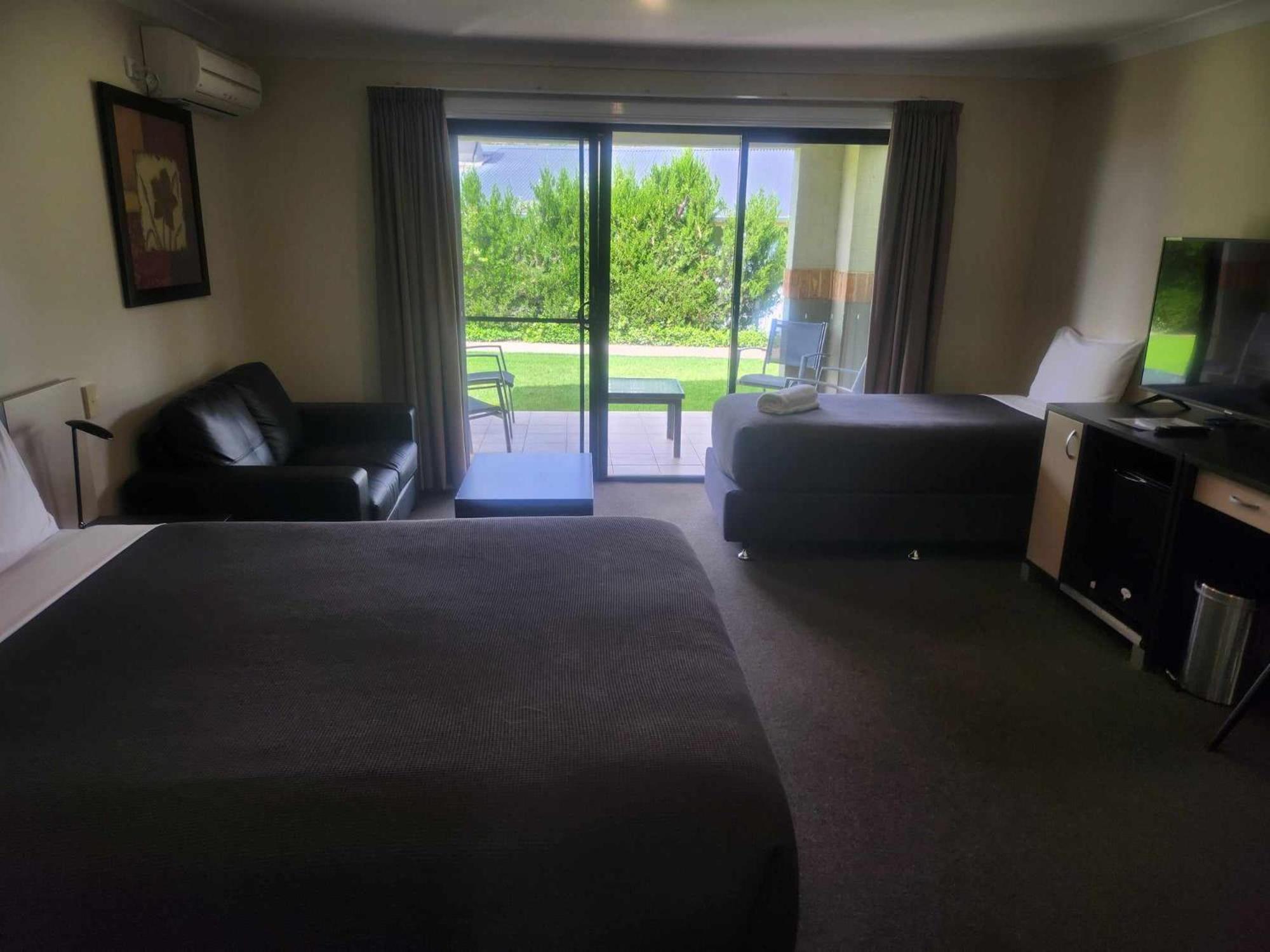 Cootamundra Heritage Motel & Apartments Εξωτερικό φωτογραφία